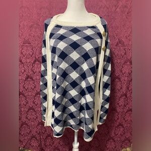 Gingham knitted cape